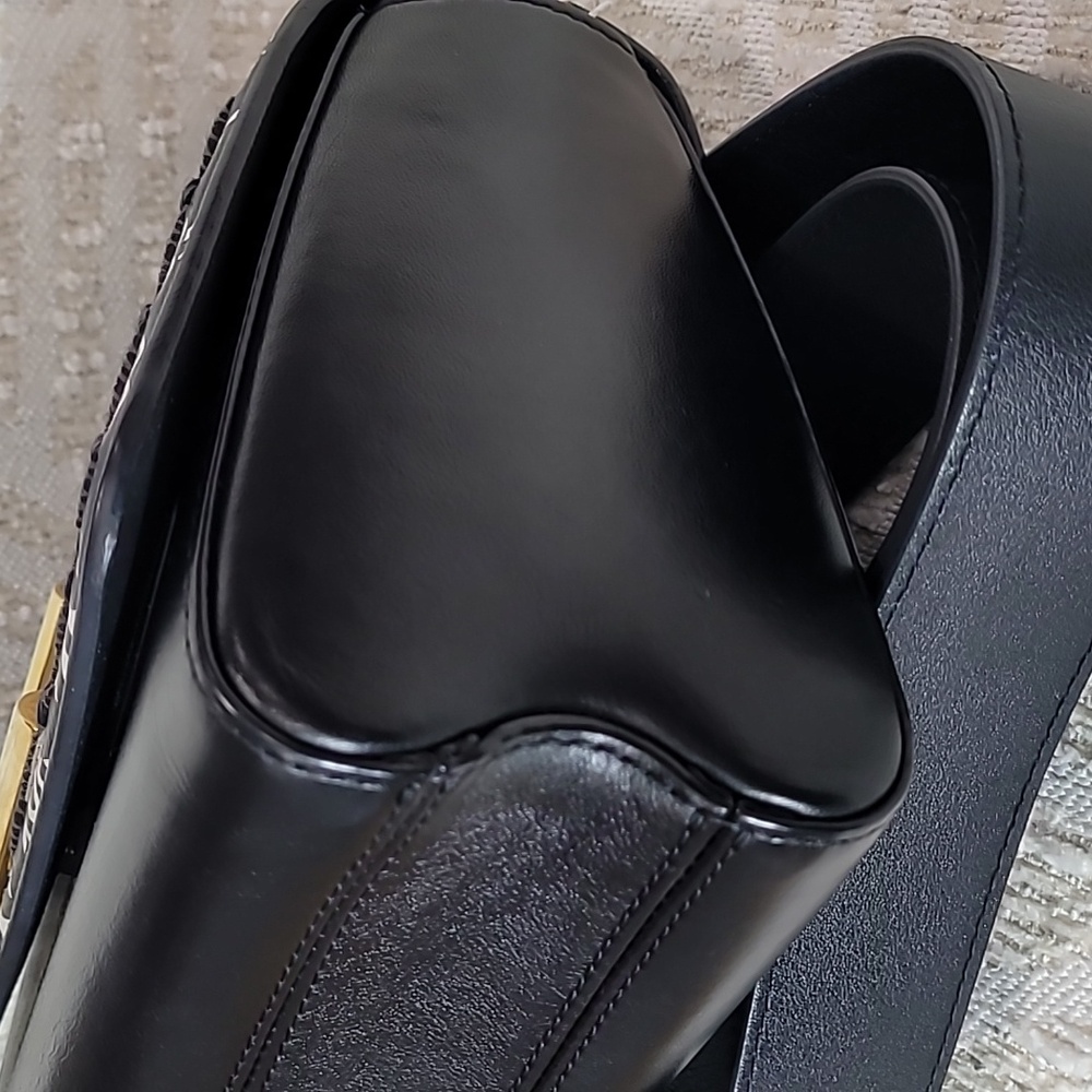 Louis Vuitton Twist 1854 Limited Edition Black and White Shoulder Bag - Picture 7 of 15